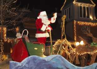 The Holidays in Estes Park | Celebrations &amp; Shopping