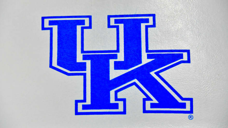 Daughter Of Kentucky Assistant Coach John Robic Dies Of Liver Cancer Yardbarker