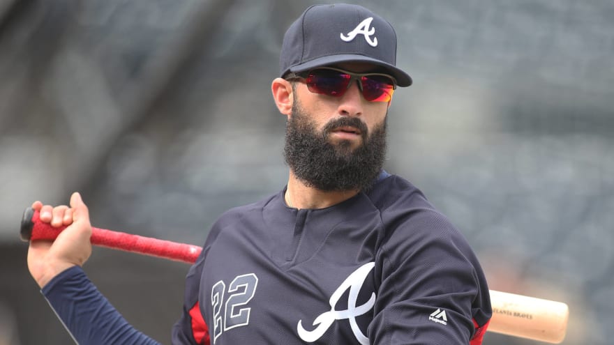 markakis braves shirt
