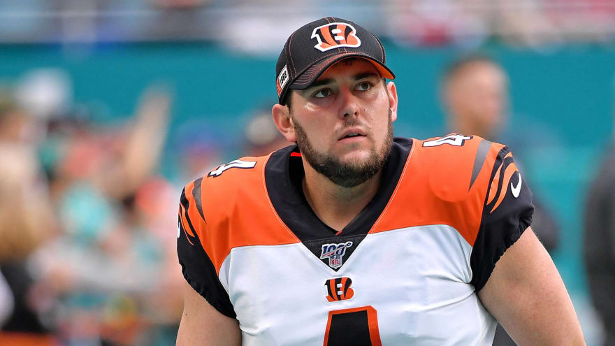 Bengals Randy Bullock Appears To Suffer Injury Missing Game Tying Fg Attempt Yardbarker