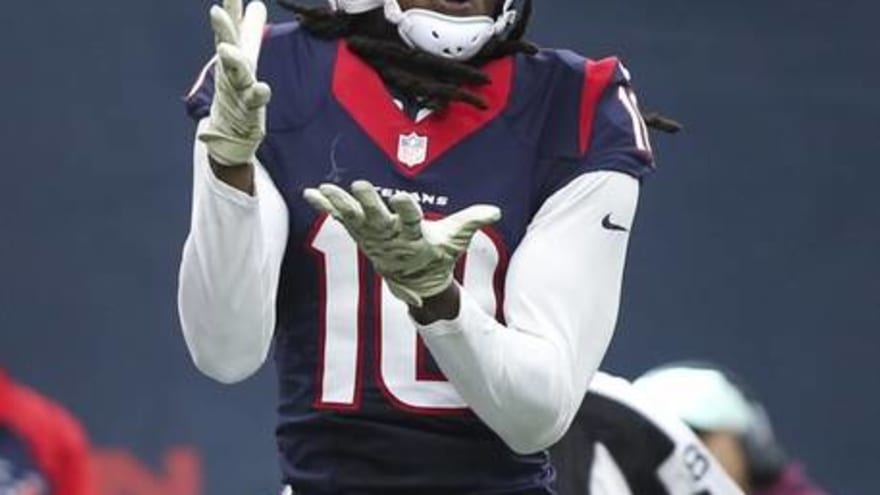 Deandre Hopkins Wears Yeezy Cleats From Kanye West Video Yardbarker