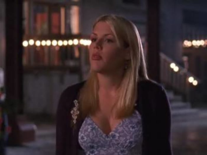 The 25 Best Busy Philipps Roles And Episodes Yardbarker