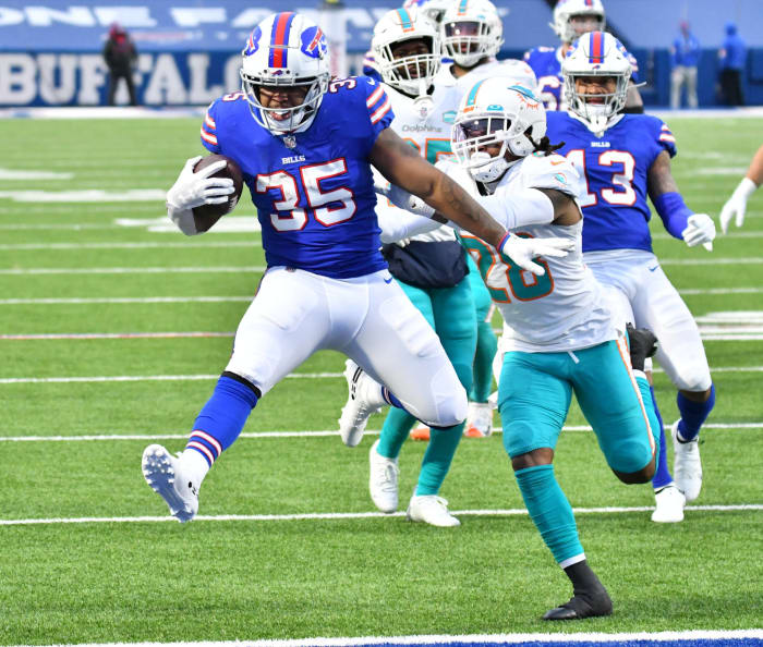 Dolphins defense folds at worst possible time
