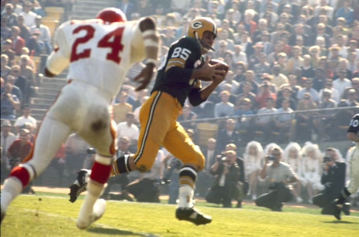 Max McGee scores first Super Bowl touchdown