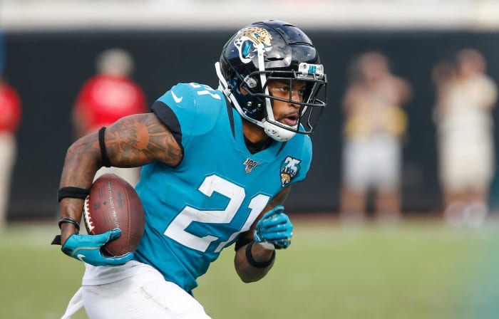 Best: Broncos trade for A.J. Bouye