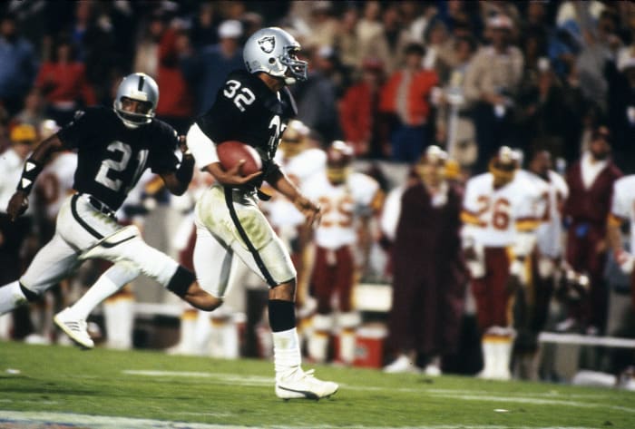 Marcus Allen punctuates bad Washington night
