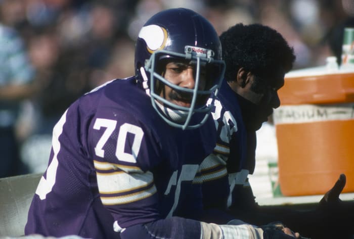 Super Bowl XI: Vikings the first to four...losses
