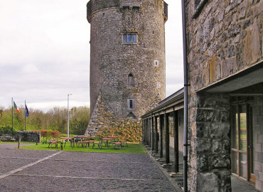 Study Abroad Reviews for Arcadia: Ballyvaughan - Burren College of Art