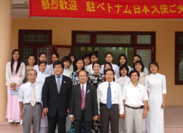 Study Abroad Reviews for Hue University College of Foreign Languages / HUCFL: Hue - Direct Enrollment & Exchange