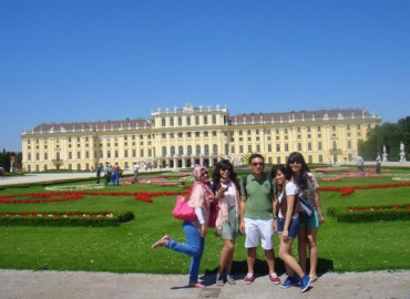 Study Abroad Reviews for Ludwig Maximilian University of Munich: Munich - German Courses in Munich