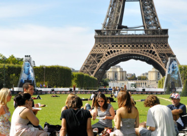 Study Abroad Reviews for American University of Paris: Direct Enrollment & Exchange