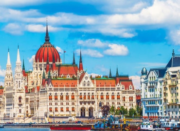 Study Abroad Reviews for AIFS: Budapest - Corvinus University
