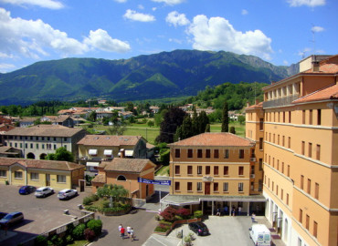 Study Abroad Reviews for CIMBA: Paderno del Grappa - Undergraduate Program