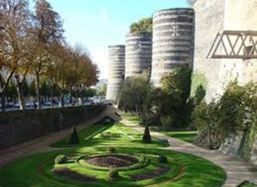 Study Abroad Reviews for ISEP Exchange: Angers - Exchange Program at Université d`Angers