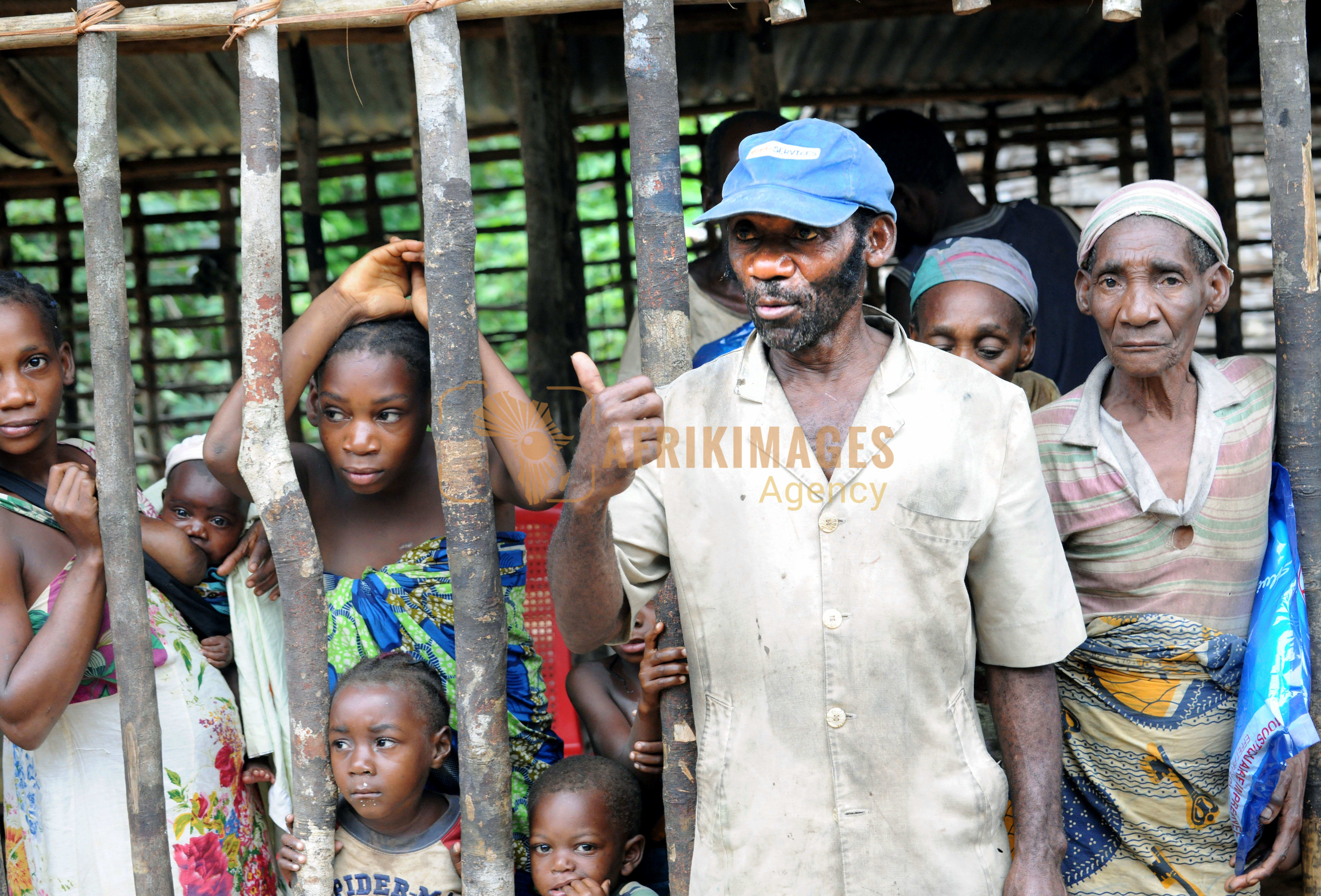 Afrikimages gabon / gens