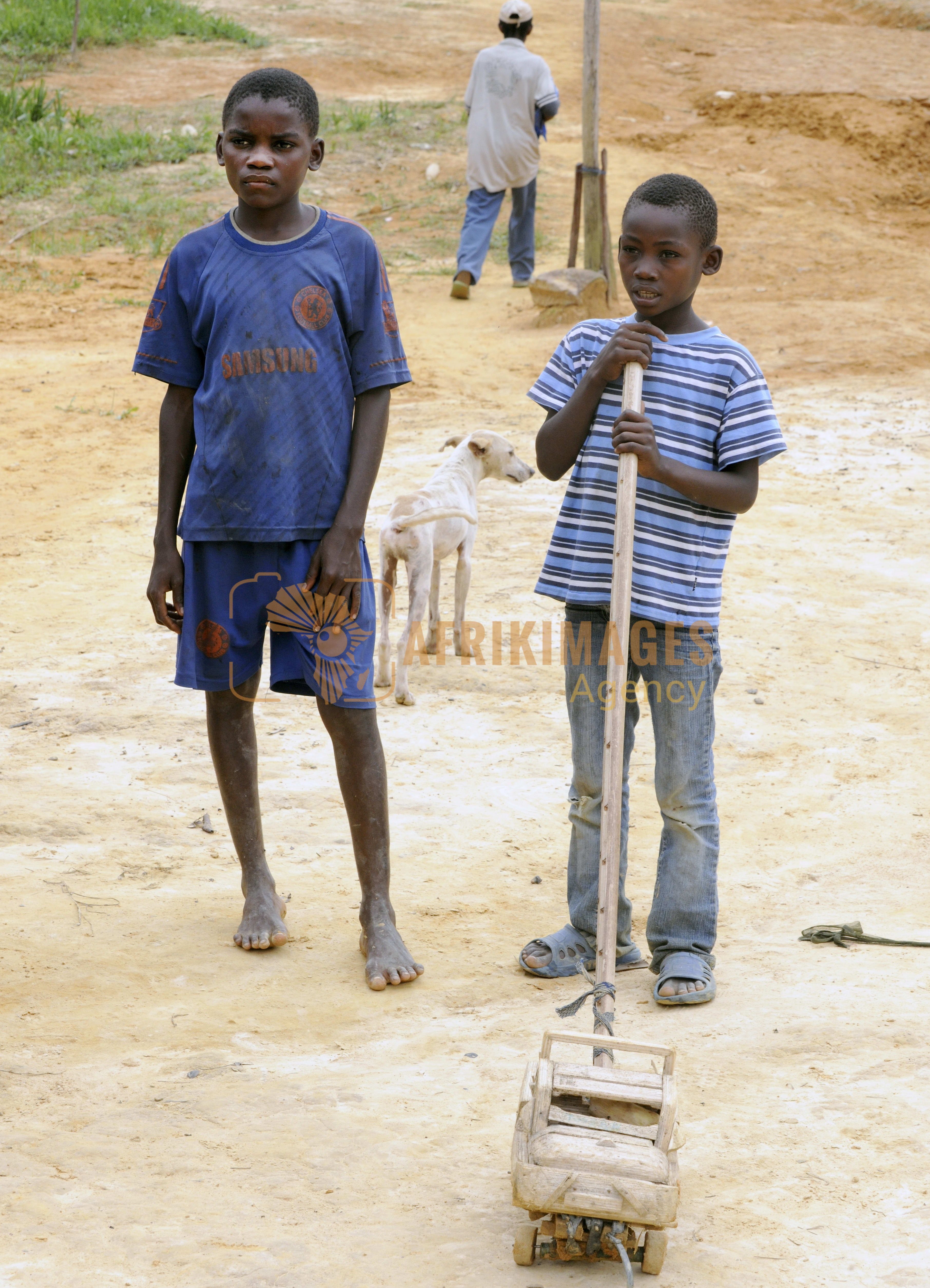 Afrikimages gabon / gens
