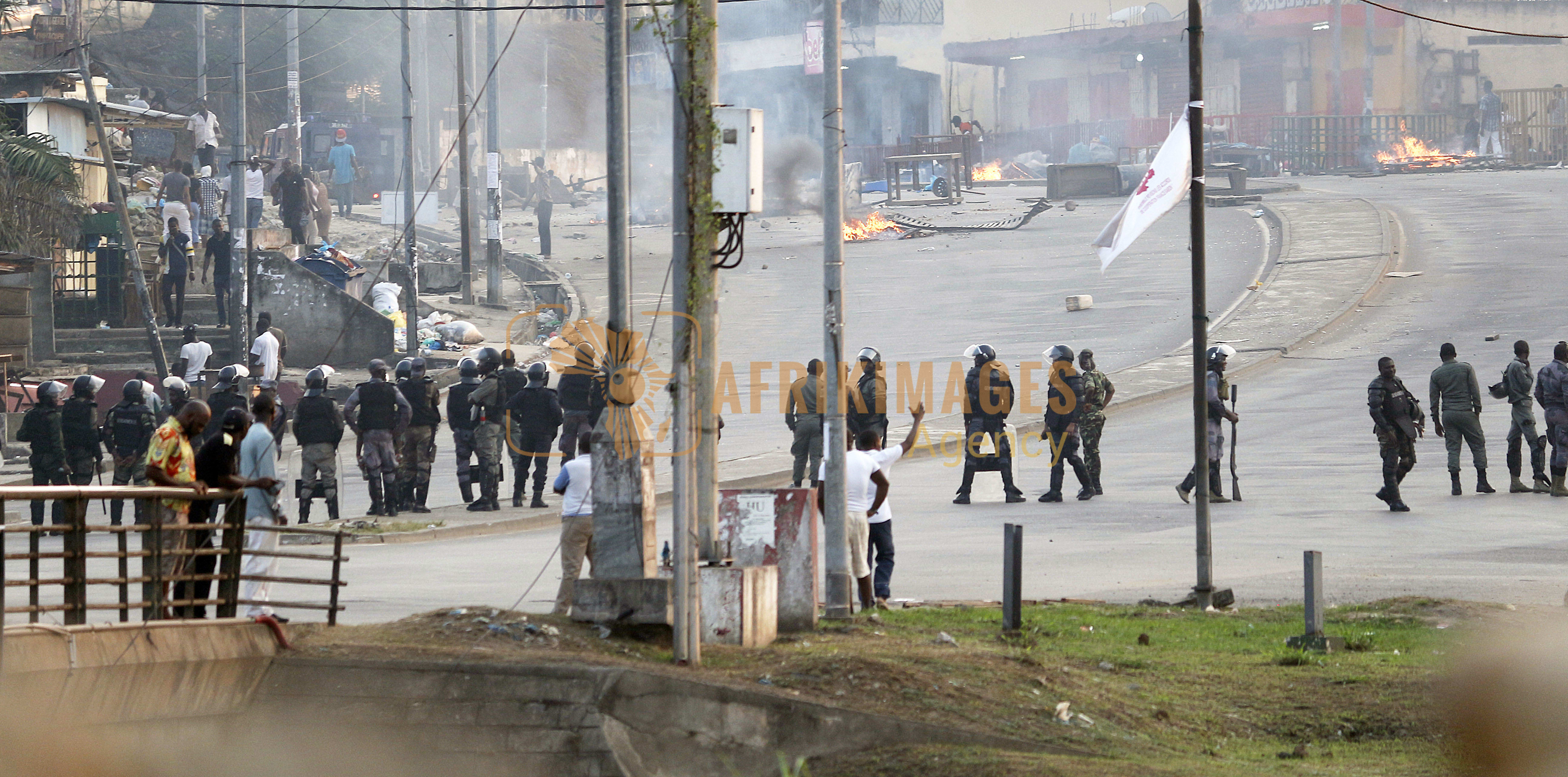 gabon / manifestations violentes