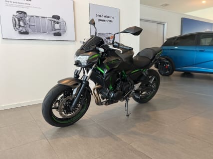 Z 650 BLACK MY23