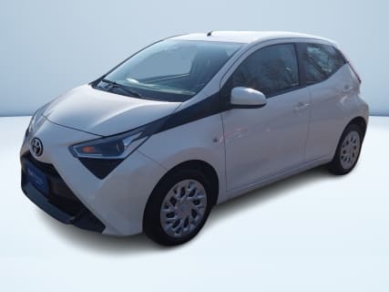 AYGO 5P 1.0 X-COOL 72CV