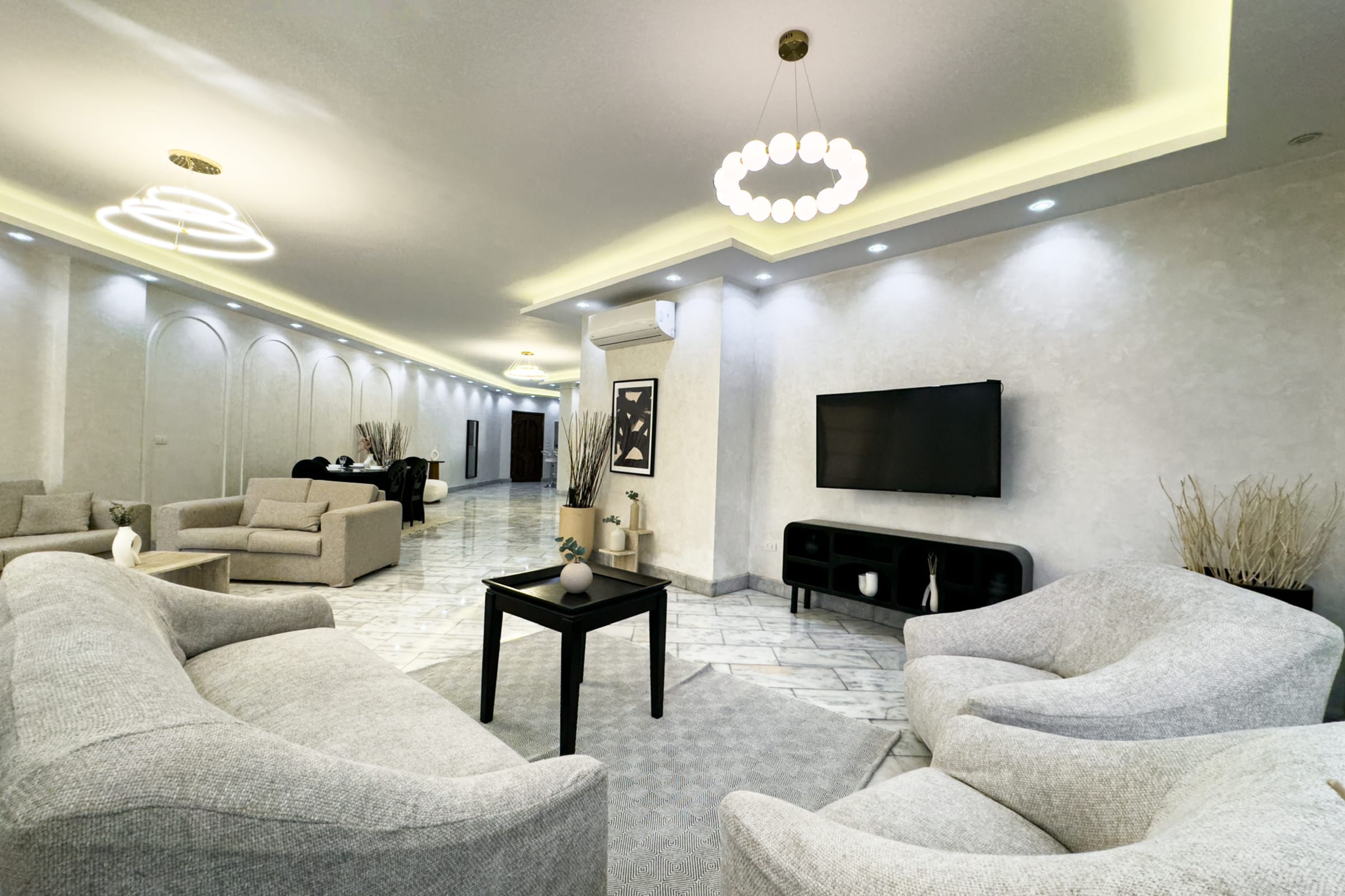 Ample & Artistic 2BDR Apt. | 15 min to CAI Airport — Unit in New Cairo City, Second New Cairo, Cairo Governorate 4732773, Cairo, Egypt — photo 7