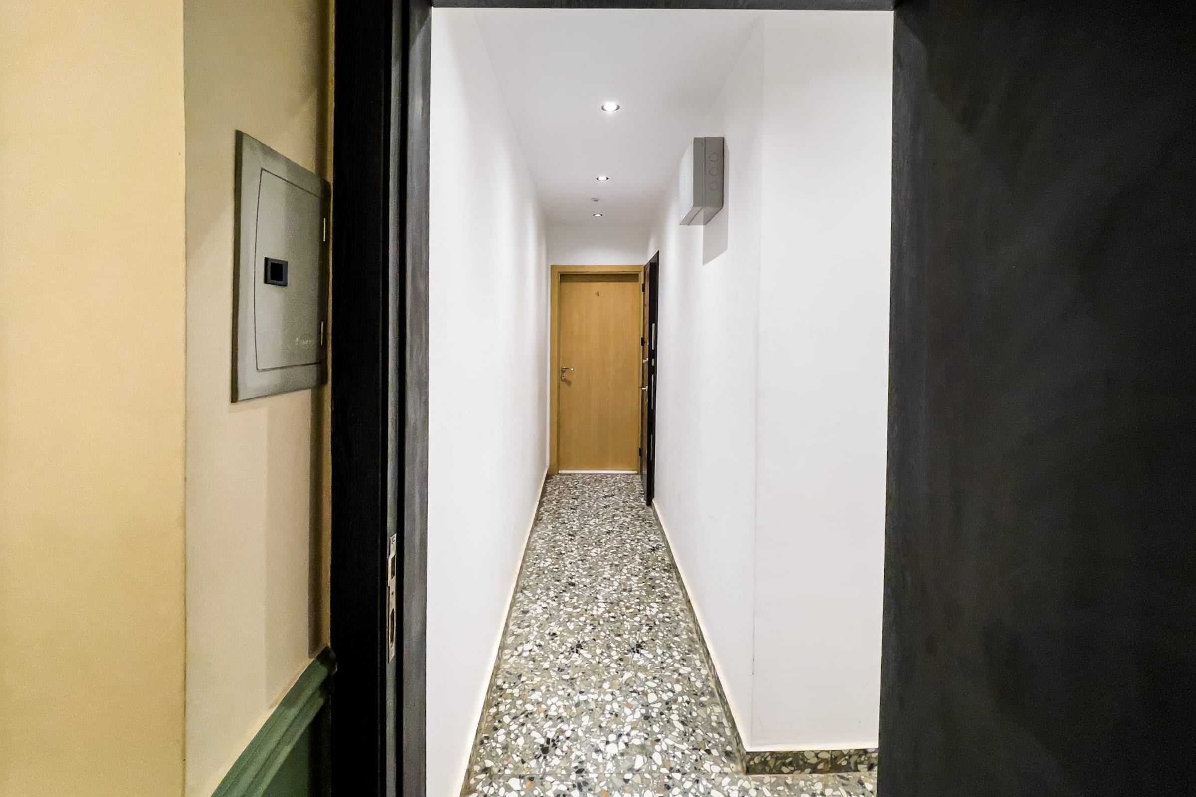 Jacuzzi 2BDR By The Historic Pyramids (Apt.6) — Apartment in Building number 3, Mohammadi ghounaim St, from Amira Fadia St , ( el sout wel dou') Nazlit al Semaan, Giza, Egypt — photo 32