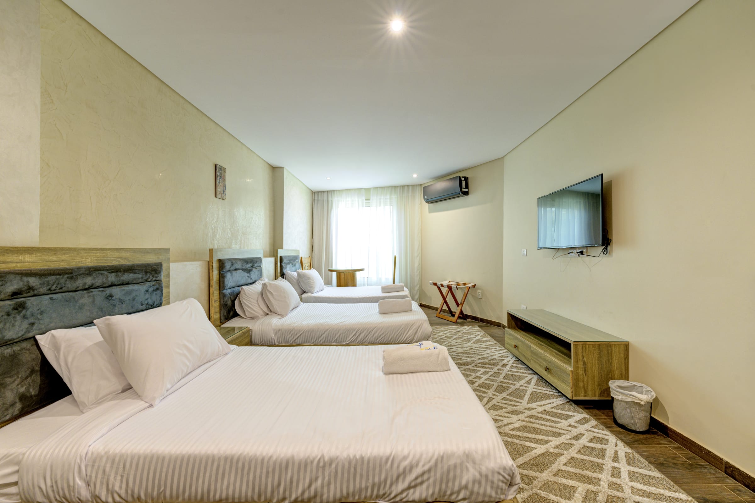 Pyramids Global Suites -  Triple Standard Room (803) — Unit in 5 King Faisal St, Kafr Nassar, Al Haram, Giza Governorate 3524020, Giza, Egypt — photo 7