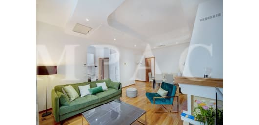 REF 1320 - Magnifique appartement situé sur la Rue d'Antibes
