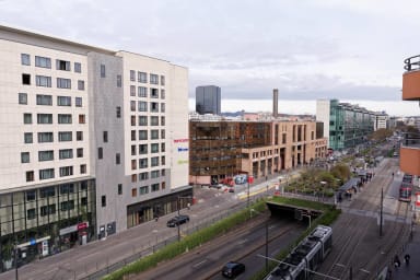 zone hotelière rue villette , sortie gare part dieu