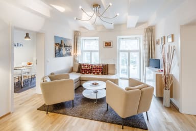 ❤️ Cozy, Spacious, Quiet, Great Central Location