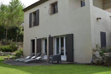Façade ouest et jardin