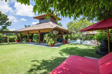 Villa Emma | 3 bedroom private villa in Berawa Canggu Bali