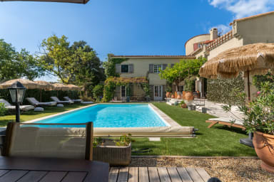 Bastide La Chêneraie. Serenity Rentals / Location saisonnière & Conciergerie