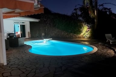 PRIVATE SWIMMING POOL
