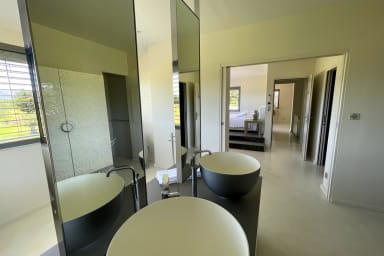 salle de bain master bedroom