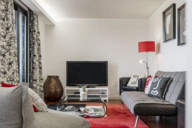 Livingroom with a TV 