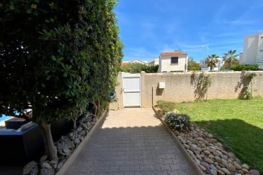 Portillon entrée maison