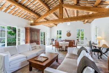 Belle maison à louer avec piscine au coeur de la Provence à Oppède-Le-Vieux