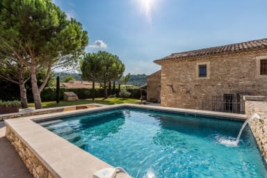Dream holidays in the heart of Provence in Ménerbes