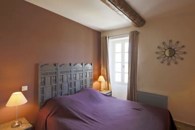 For rent in the heart of Bonnieux swimming pool private terrace