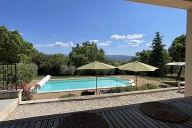 Superb house to rent in Saint Saturnin d'Apt