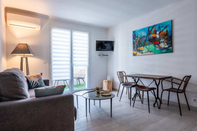 1-Br. apartment in the heart of Cannes, steps from the Palais des Festivals