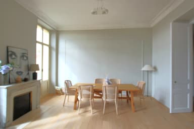 dining area opening on balcony and sea view