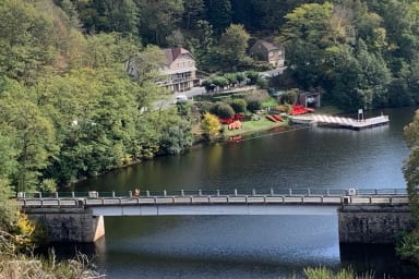 location possible de canoe, kayak, paddle à différents endroits sur la Creuse