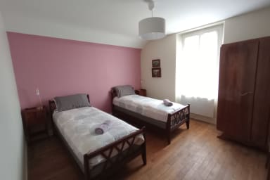 Chambre 3 Etage 2 lits 90 x 200
