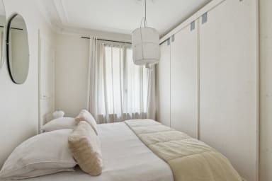 book-apartment-mapio-property-rental-kid-friendly-paris-pioma-home