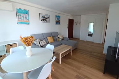 T3 With Balcony, Near Beach Of Cagnes-sur-mer - Cagnes-sur-Mer