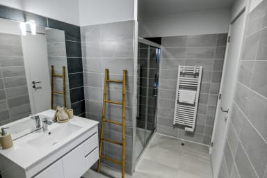 Salle de bain / Bathroom