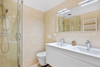 Salle de bains n°1