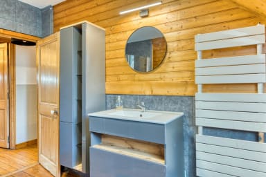 Meuble lavabo et sèche serviettes