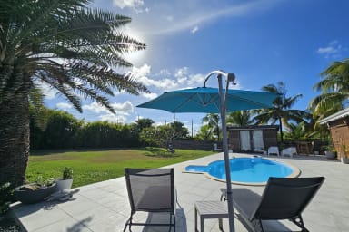 Photo de Villa en location saisonnière à Moule en Guadeloupe 